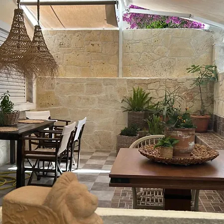 Hospitality M7 Kallithea (Chalkidiki)