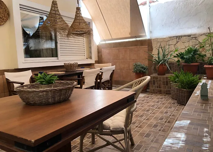 Case de vacanță Hospitality M7