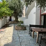 Hospitality M7 بيت للعطل *
